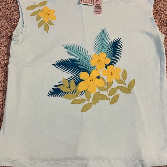 Woman’s tropical summer tank shirt - Picture 2 of 7